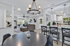 Modern Lake Front Casita near Winter Park!